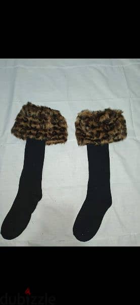 socks with fur animal print 2