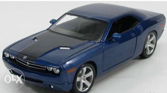 Dodge Challenger diecast car model 1:18