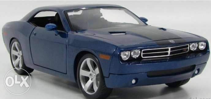 Dodge Challenger diecast car model 1:18 3