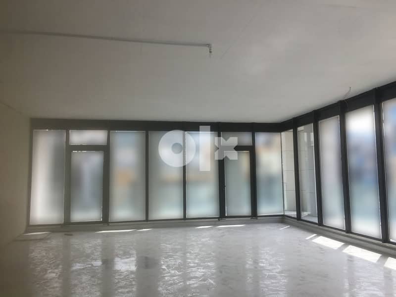 L09764- Office for Rent in Waterfront Dbayeh 4