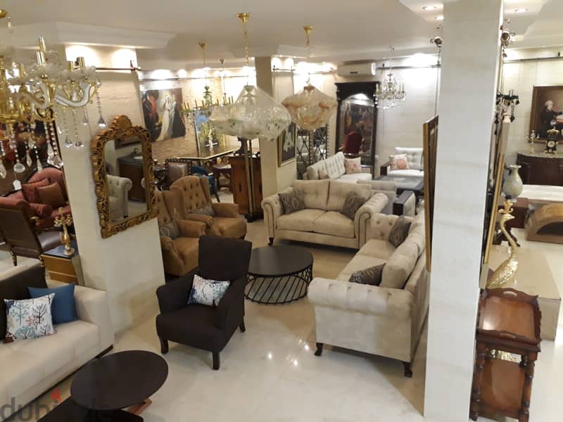 Decorated Showroom / Shop in Fanar 3