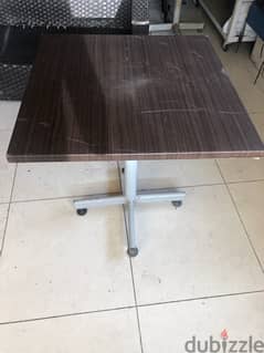 Tables(70*70cm)