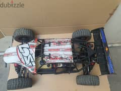 LOSI DBXL with 36cc, tuned muffler almost new with spectrum radio