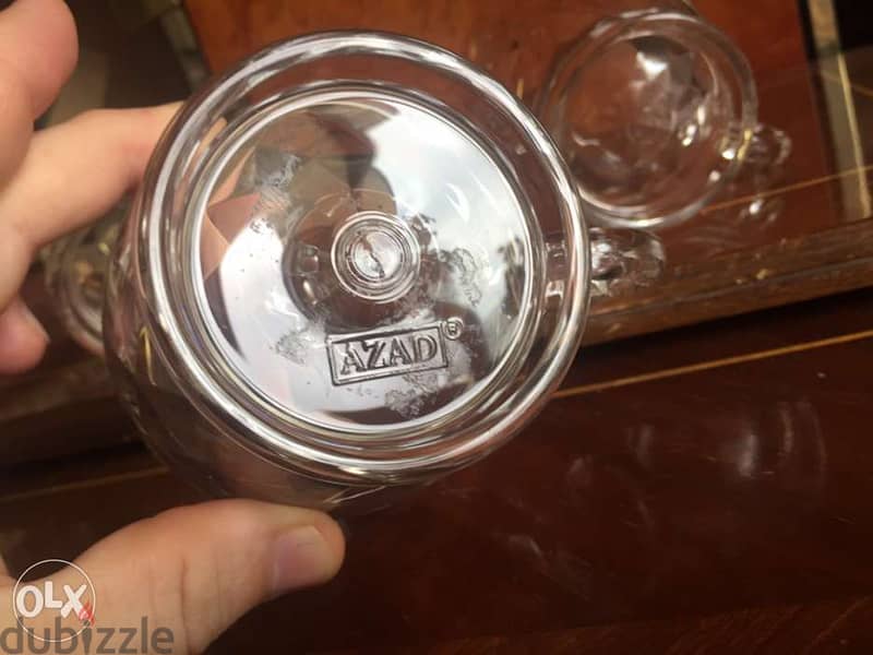 3 Cups Plexiglass - AZAD - ٣ أكواب بليكس 2