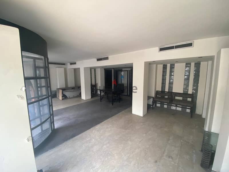 200 Sqm Garage / Shop + 150 Sqm Offices   for sale in Nahr El Mott 0