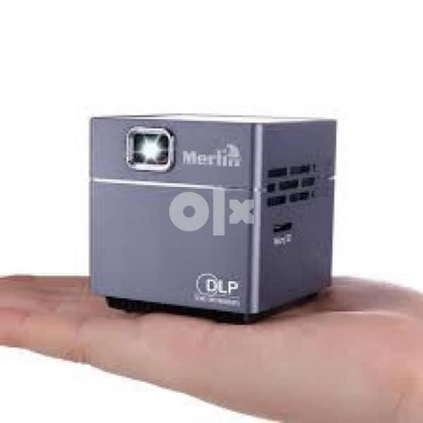 PORTABLE PROJECTOR Merlin Cube Mobile Pocket Portable Projector 7