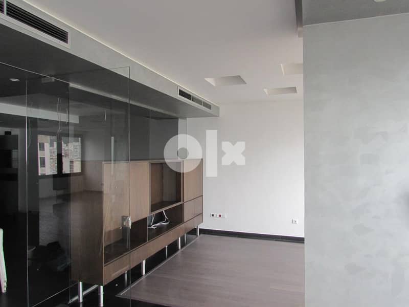 L09810 - Newly Decorated Office for Sale in Zalka 1