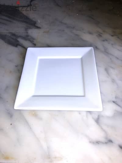 Plates Square( New ! )