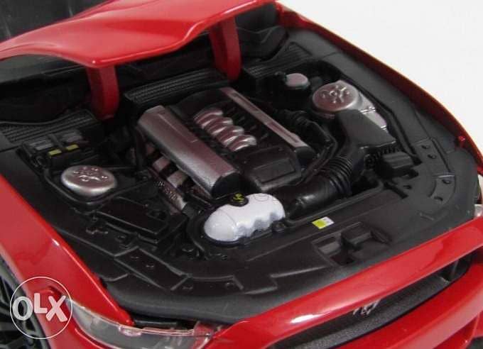 Ford Mustang diecast car model 1:18 7