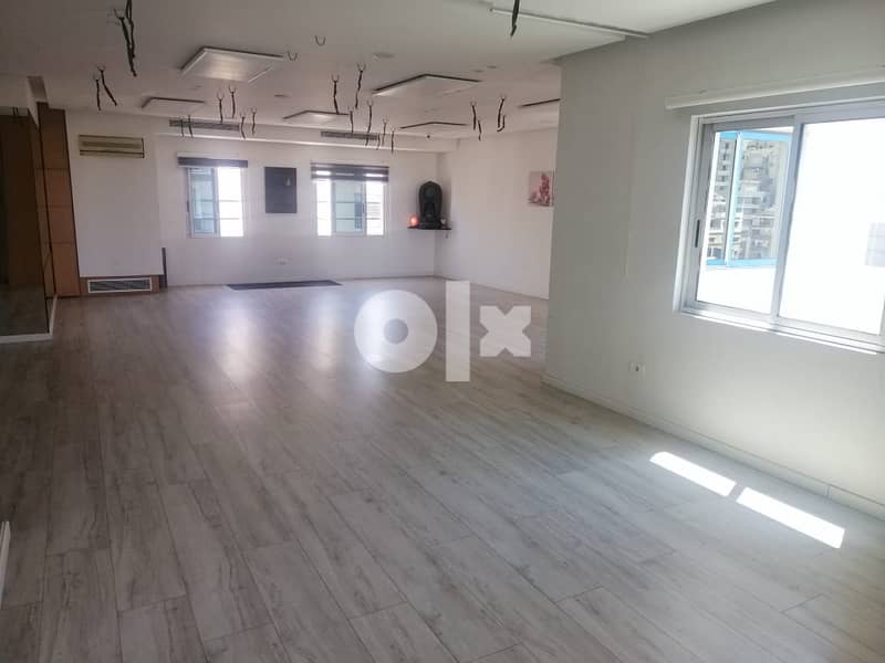 L09836- Open Space Office for Rent in Achrafieh 2