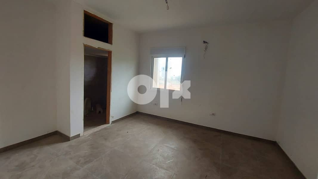 L09830- Apartment for Sale In Aamchit In A Very Calm Neighborhood 3