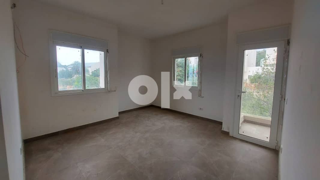 L09830- Apartment for Sale In Aamchit In A Very Calm Neighborhood 5