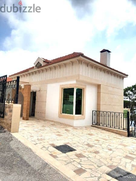 Villa for sale in talet sanawbar فيلا للبيع في مجمع تلة الصنوبر 3