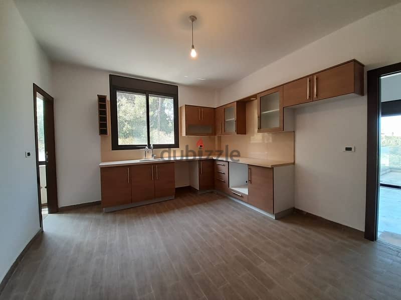 RWK196JA - Deluxe Apartment For Sale in Kfarhbab  شقة ديلوكس للبيع في 4