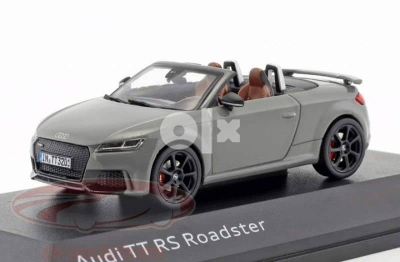 Audi TT RS Roadster diecast car model 1:43. 1