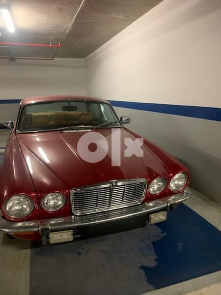 Jaguar xj6 like new not used lowww mileage 2