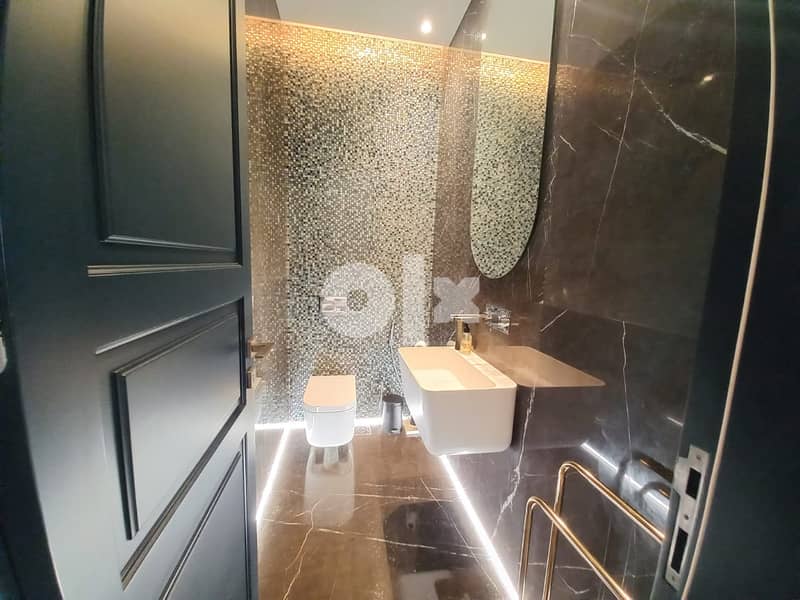 AH22-1112 Apartment for sale in Ashrafieh Sursock 200 m2,$890,000 cash 10