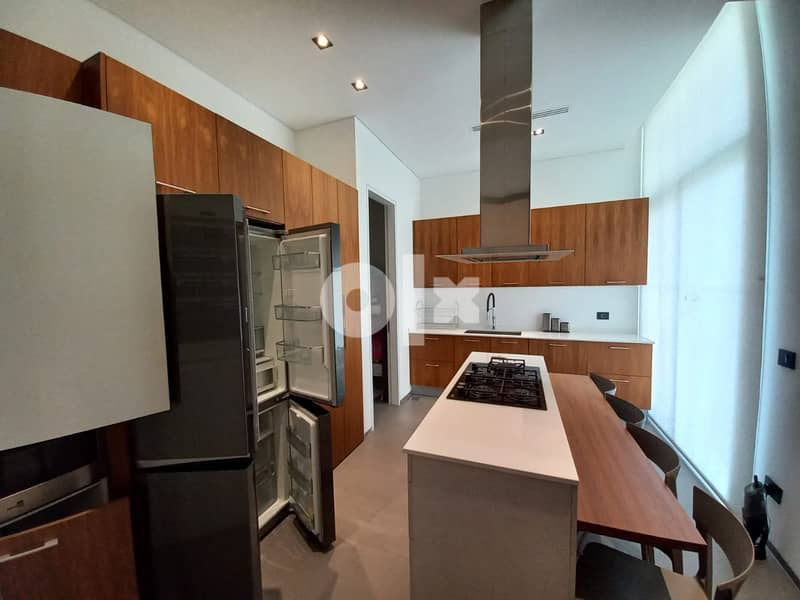 AH22-1112 Apartment for sale in Ashrafieh Sursock 200 m2,$890,000 cash 12