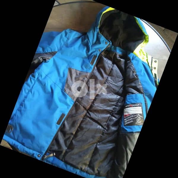 zoro Xposur anorak - 8 years 3