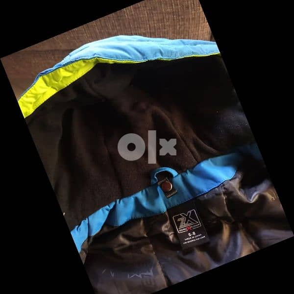 zoro Xposur anorak - 8 years 6