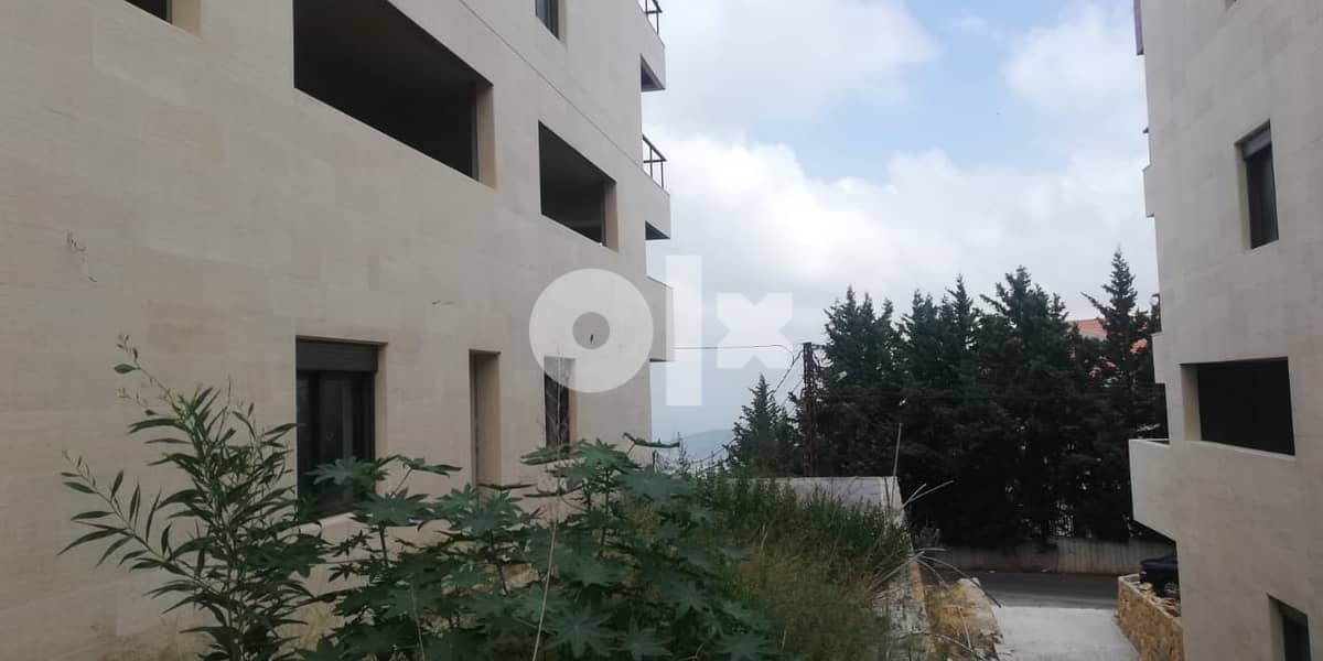 L09886 - Final Stage Apartment With Garden For Sale in Kornet Chehwan 3