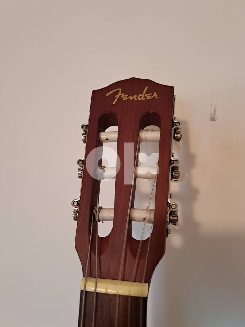 Fender classical guitar 3/4 MC1 2