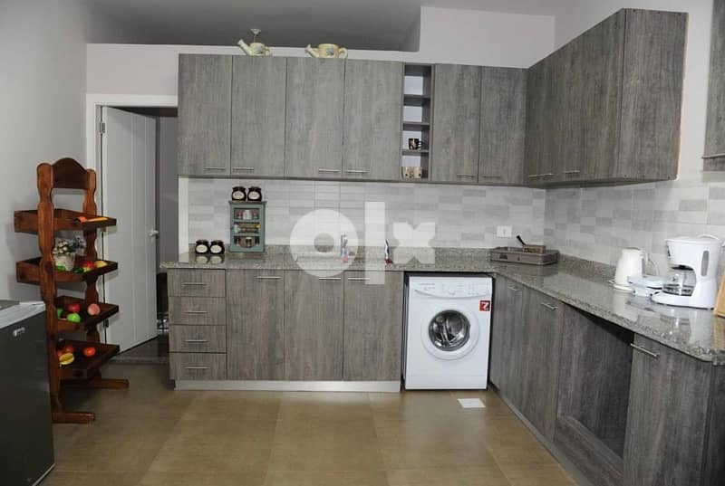 180m 3bedroom furnished + terrace+ parking Mansourieh middle Metn 9