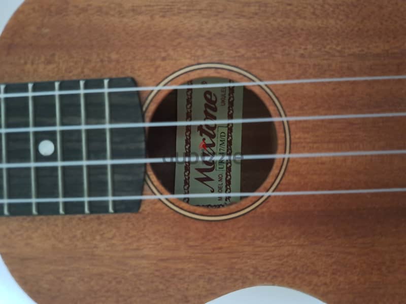 Ukulele Maxtone hawaian guitar 1