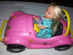 STEFFi LOVE DAUGHTER EVI +HER CAR barely used still good doll, both=16 0