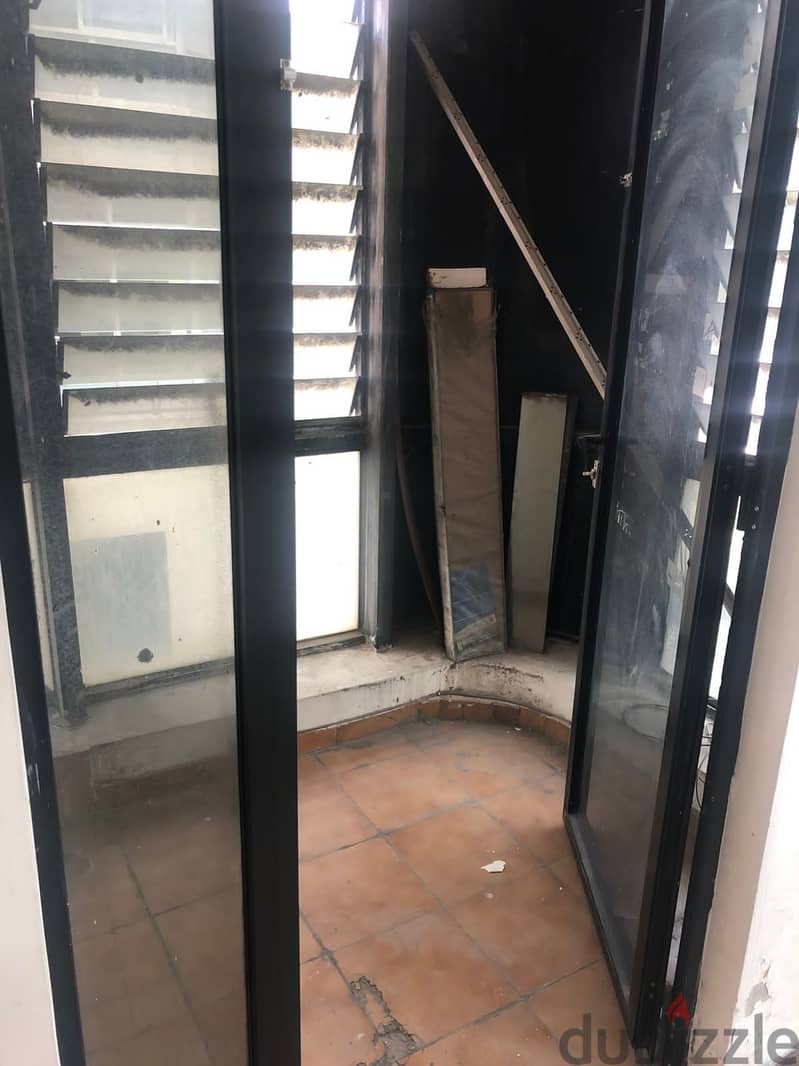 office fully equipped for rent in hazmieh prime location Ref#4517 3