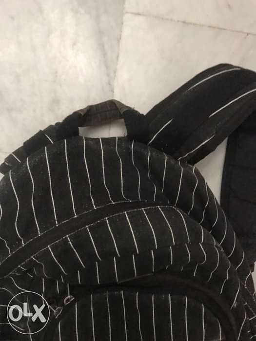 Vans backpack pinstripes 2 layers great condition 5