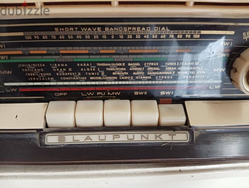 Vintage Blaupunkt Radio 1