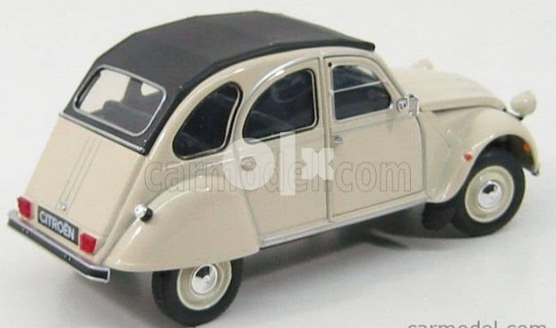 Citroën 2CV  diecast car model 1:24. 2