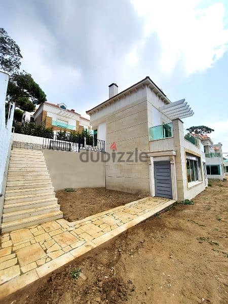 Villa for sale in talet sanawbar فيلا للبيع في مجمع تلة الصنوبر 1