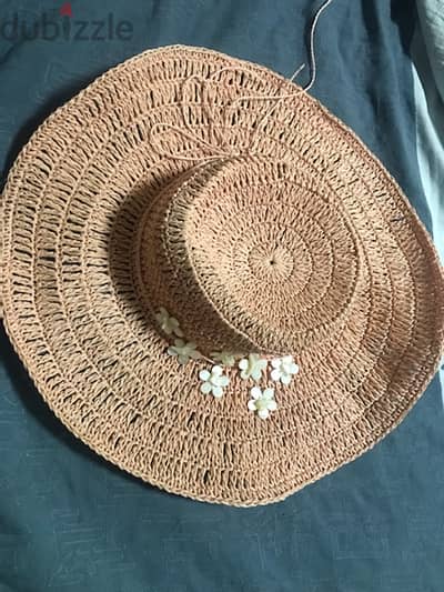 beach hat never worn rose clair