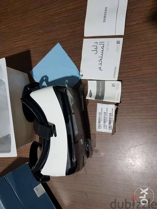 for sale Gear VR compatible with Note5/S6edge+/S6/S6 edge/S7/S7 edge. 2