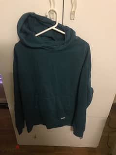 pull and bear small 36 green availabel also  in purple