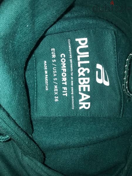 pull and bear small 36 green availabel also  in purple 1