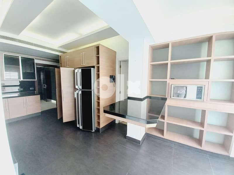 AH22-1164 Luxurious apartment for sale in Ashrafieh,290m,$810,000 cash 3