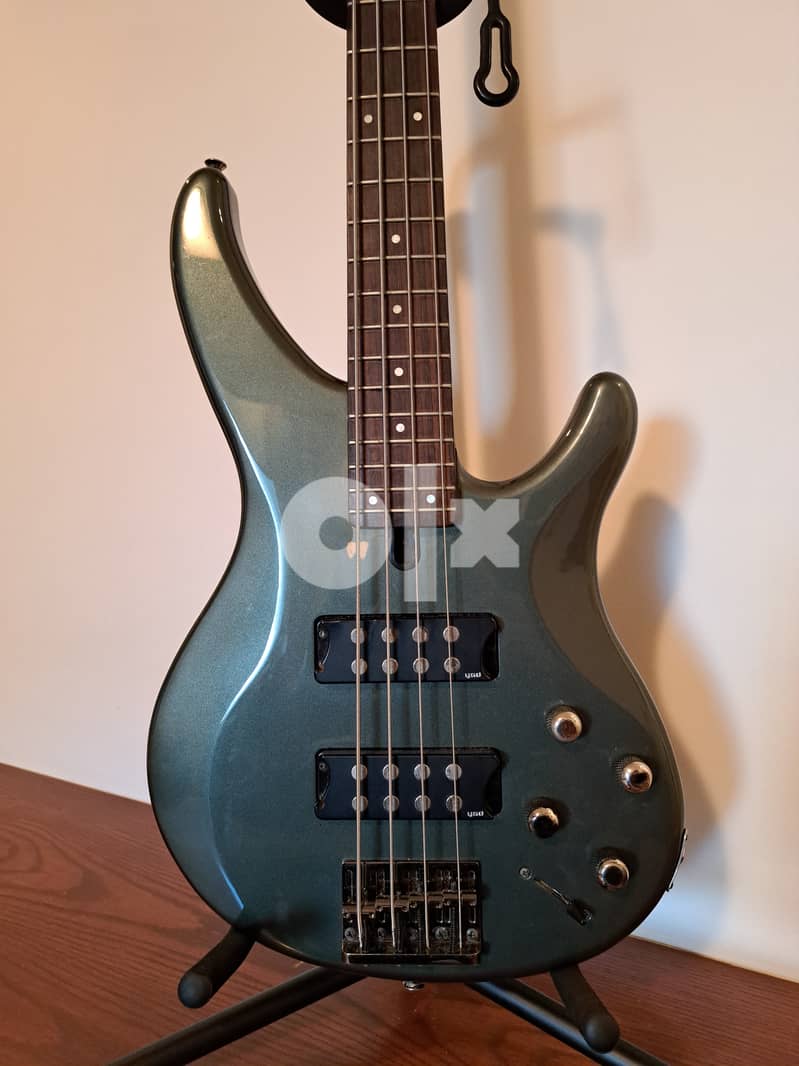 Yamaha Bass TRBX304 1