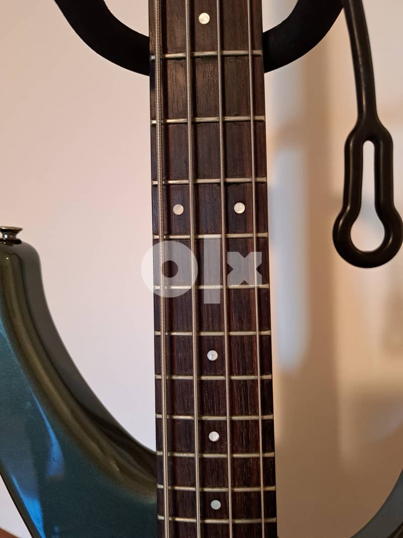 Yamaha Bass TRBX304 2