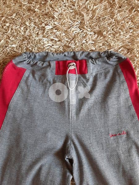 Grey and red sweatpants and hoodie for women size XL 2