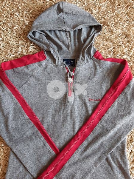 Grey and red sweatpants and hoodie for women size XL 4