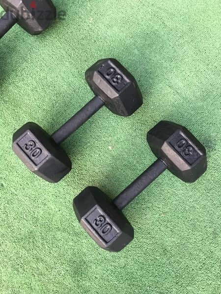 dumbells like new lkilo b 1.35$ we have also all sports equipment 2