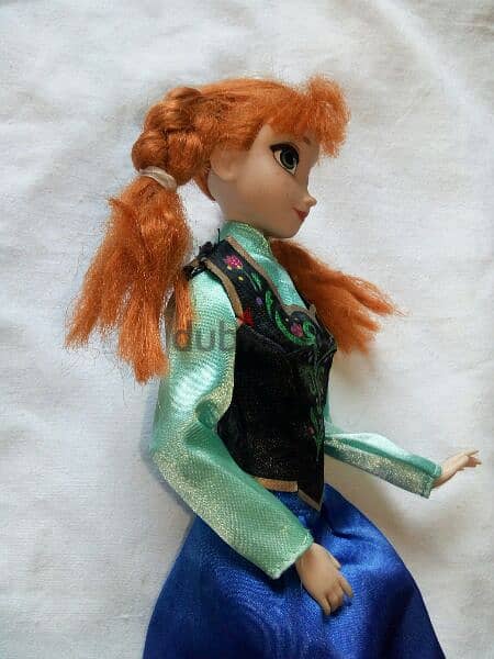 PRINCESS ANNA FROZEN from DISNEY Store ARTICULATED Good doll 3