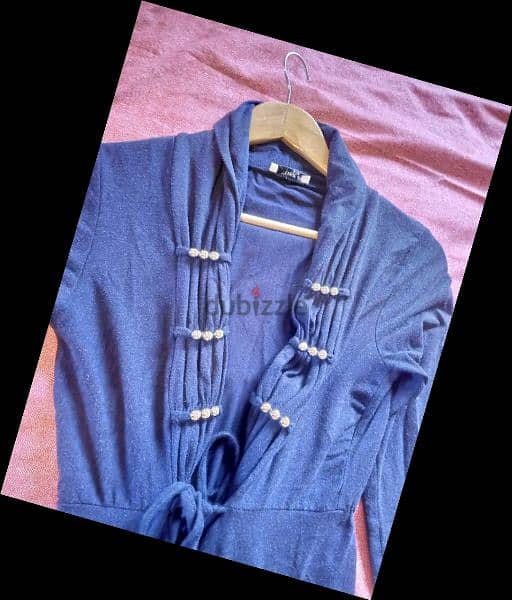 three cluq size S/M -7do excellent condition 3
