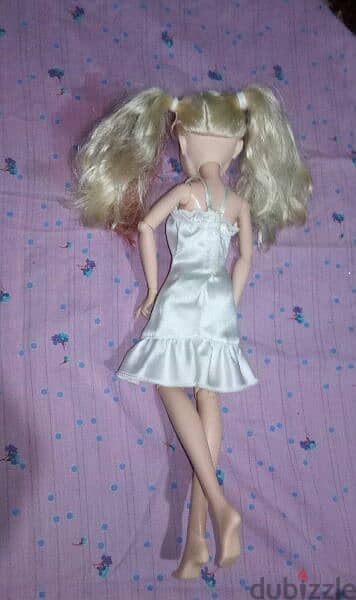 Offer: DESCENDANTS Disney Rare Great doll, articulated body parts=15$ 3