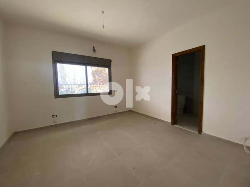 L10024-Beautiful & Spacious High-End Apartment For Sale in Rabweh 5