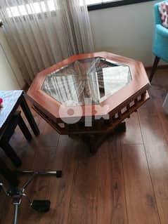 طاولة خشب 0