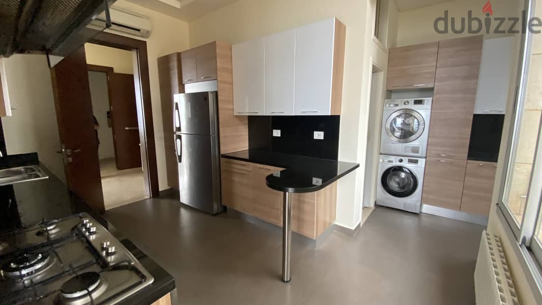 Apartment for rent in Hamra شقة للإيجار بالحمرا 4